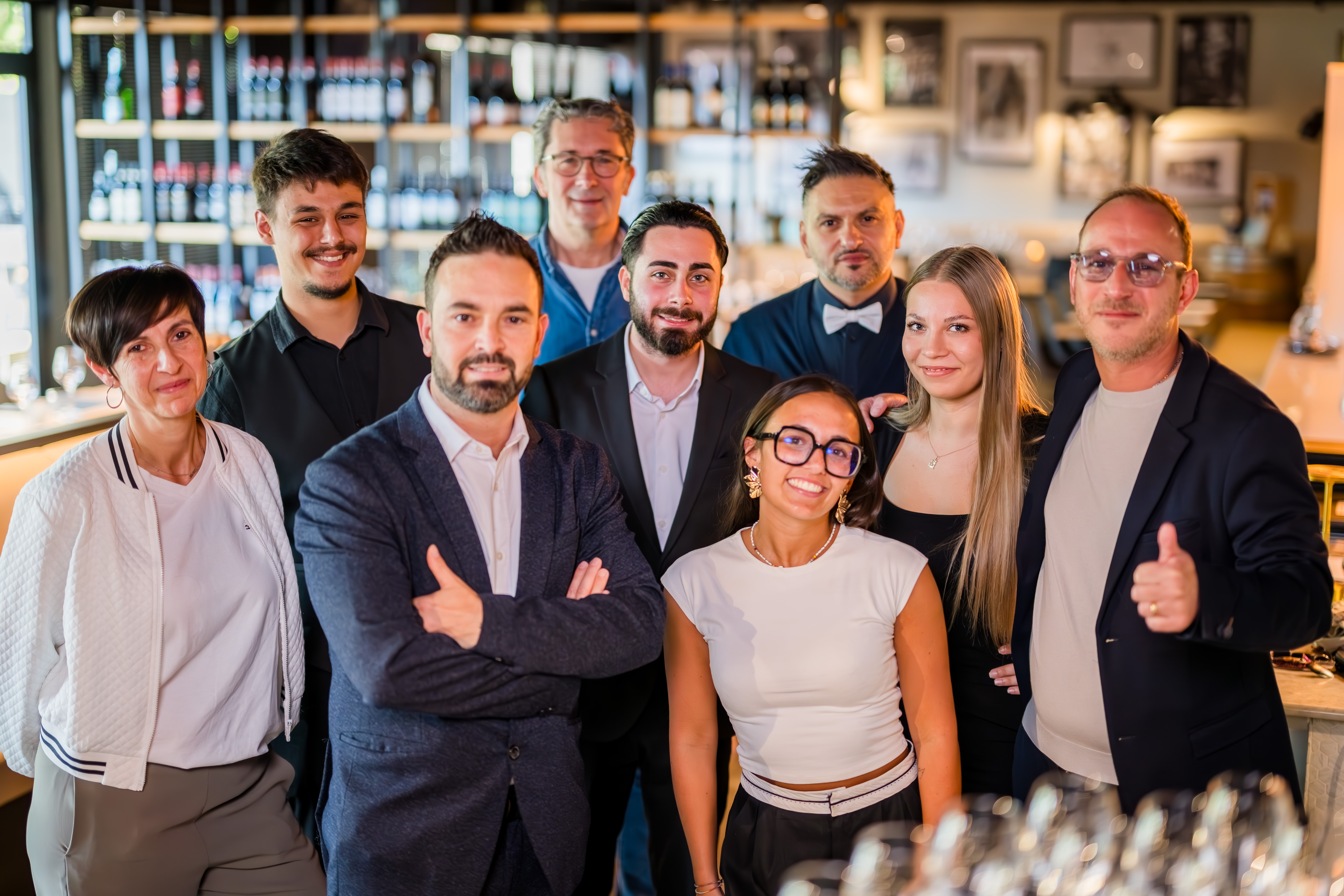 L'équipe de Della Madonna dans la salle du restaurant